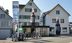 Picture02
